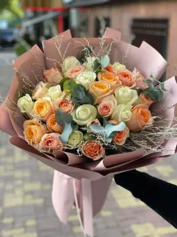 Bouquet of roses with greenery