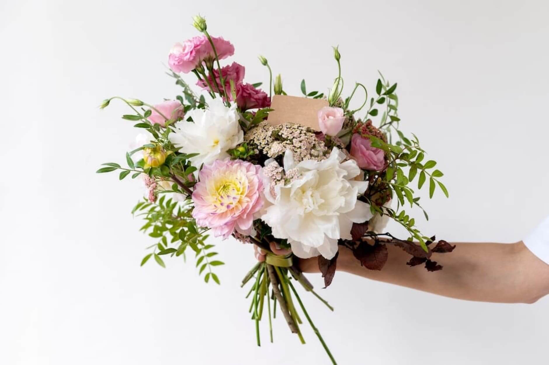 Types of bouquets: a small excursion into the world of floristry