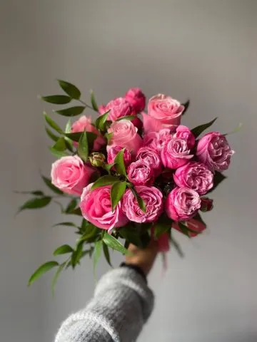 Mini bouquet of roses