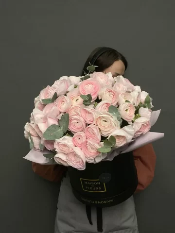 Ranunculus in a box