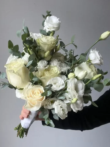 Bouquet Awe-inspiring Love