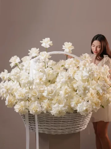 Basket with white roses (501 pcs)