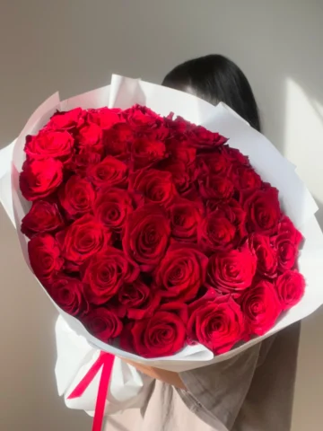 51 red roses